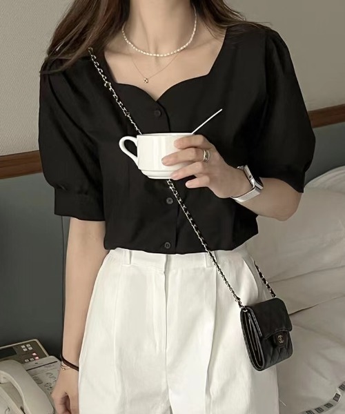 Diosfront(ディオスフロント)の「スクエアネックパフスリーブシャツブラウス(シャツ/ブラウス・レディース・ホワイト/ブラック・L/M/XL)」の13枚目の写真