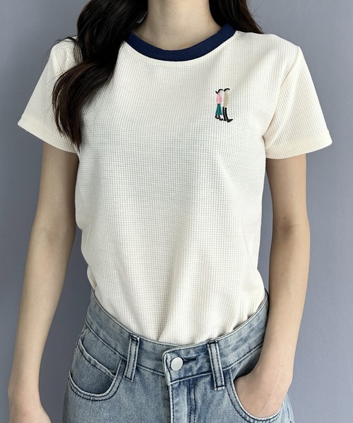 Silly(シリー)の「コットンワッフルスリムトップス(Tシャツ/カットソー・レディース・ホワイト/ネイビー/アイボリー・SMALL/MEDIUM/LARGE)」の2枚目の写真