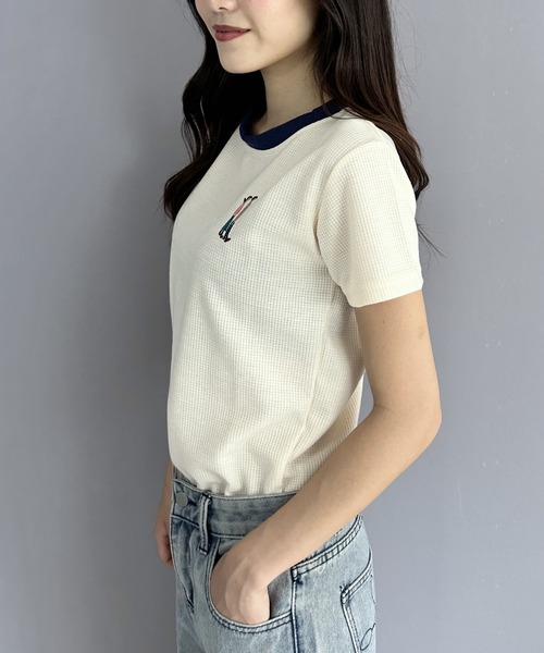 Silly(シリー)の「コットンワッフルスリムトップス(Tシャツ/カットソー・レディース・ホワイト/ネイビー/アイボリー・SMALL/MEDIUM/LARGE)」の22枚目の写真