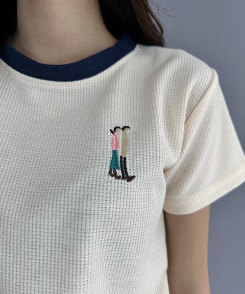 Silly(シリー)の「コットンワッフルスリムトップス(Tシャツ/カットソー・レディース・ホワイト/ネイビー/アイボリー・SMALL/MEDIUM/LARGE)」の14枚目の写真
