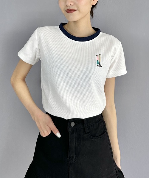Silly(シリー)の「コットンワッフルスリムトップス(Tシャツ/カットソー・レディース・ホワイト/ネイビー/アイボリー・SMALL/MEDIUM/LARGE)」の17枚目の写真