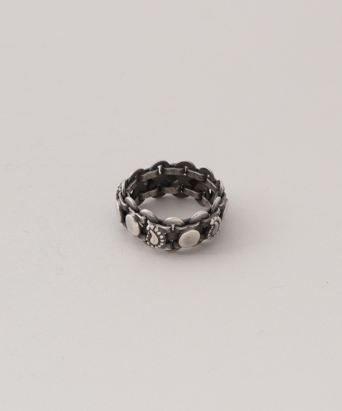 EDIFICE(エディフィス)の「THARU SILVER(タルー シルバー) Single Ring PAISLEY(リング・メンズ・シルバー・17/19)」の1枚目の写真
