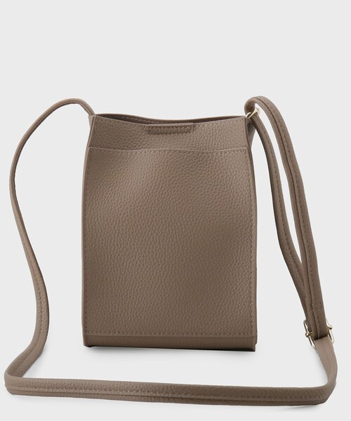 OPAQUE.CLIP（オペークドットクリップ）の「【軽量／長さ調整可能】シュリンク合皮ミニショルダーバッグ（ショルダーバッグ・レディース・シルバー/チャコールグレー/ブラック/ベージュ・00）」の8枚目の写真