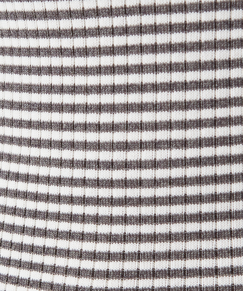 qualite(カリテ)の「【日本製】シームレスタートルニット(ニット/セーター・レディース・ブルー/ブラック/その他・フリー)」の18枚目の写真