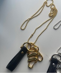 Ameri（アメリ）の「NEW LOGO CARABINER KEY CHAIN（キーケース/キーアクセサリー）」