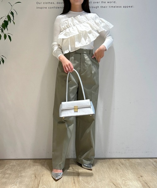 Mystrada（マイストラーダ）の「長袖アシメフリルニット（ニット/セーター・レディース・ホワイト/ブラック/グレー・38）」の7枚目の写真