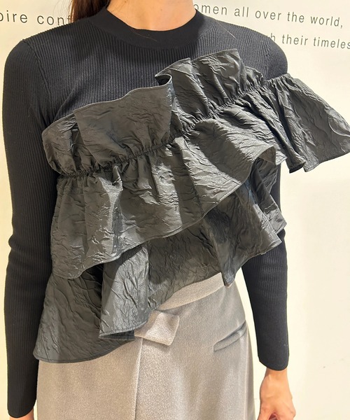 Mystrada（マイストラーダ）の「長袖アシメフリルニット（ニット/セーター・レディース・ホワイト/ブラック/グレー・38）」の13枚目の写真