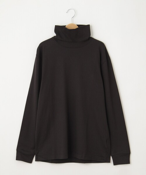 &Bridge(アンドブリッジ)の「charee braver(チャーリーブレイバー) 綿ハイネックプルオーバー(Tシャツ/カットソー・メンズ・ベージュ/チャコールグレー・03/02)」の4枚目の写真