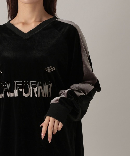 FOREVER 21（フォーエバー トゥエンティーワン）の「【2024FW】ベロアゲームシャツ（Tシャツ/カットソー・レディース・ブラック/ブルー/ブラウン・FREE）」の11枚目の写真