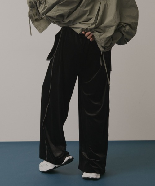 Solace（ソレイス）の「パイピングベロアパンツ（その他パンツ・レディース・ブラック/ブラウン・FREE）」の8枚目の写真