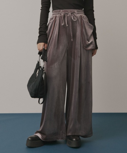 Solace（ソレイス）の「パイピングベロアパンツ（その他パンツ・レディース・ブラック/ブラウン・FREE）」の13枚目の写真