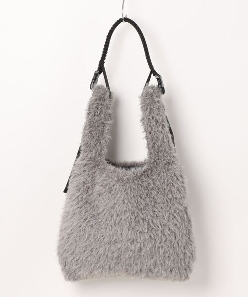 y/m（イム）の「2WAYもこもこBAG（ショルダーバッグ・レディース・グレー・FREE）」の21枚目の写真