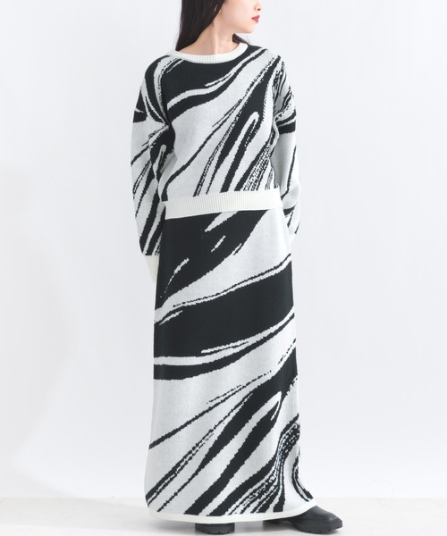 DT MaxMara ★ ビスコースジャカードニット スカート LENA 3色 高レビュー/洗える/セットアップ可】女性らしさ際立つ もちもち