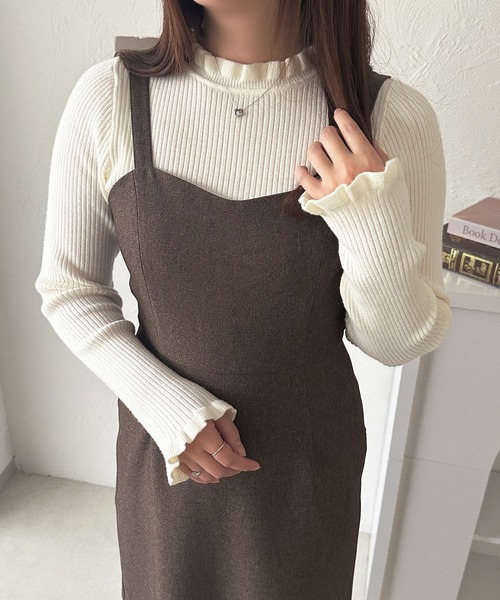 apres jour(アプレジュール)の「フリルネックリブニット【ZOZOTOWN限定アイテム】(ニット/セーター・レディース・グレイッシュベージュ/ブラック/ピンクベージュ/ボルドー/ホワイト・フリー)」の11枚目の写真