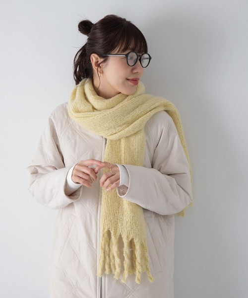 URBAN RESEARCH Sonny Label（アーバンリサーチサニーレーベル）の「ブークレラッセルマフラー（マフラー・レディース・ブルー/グレー/イエロー・ONE）」の4枚目の写真