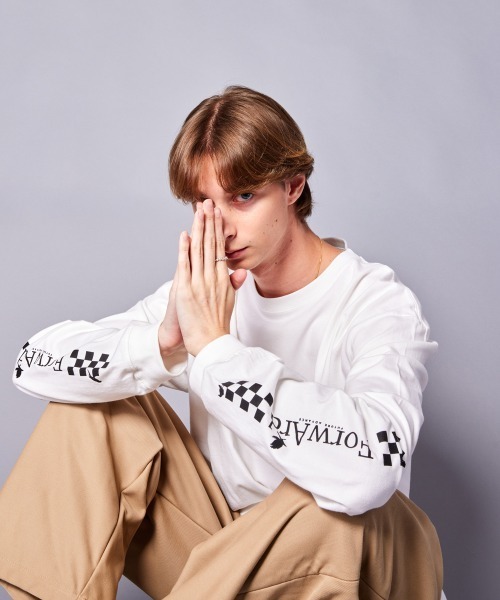 rehacer(レアセル)の「rehacer : Future Vision L/S CS / フューチャーヴィジョン ロングスリーブ カットソー(Tシャツ/カットソー・メンズ・ブラック/ホワイト/ピンク・SMALL/MEDIUM/LARGE/X-LARGE)」の1枚目の写真