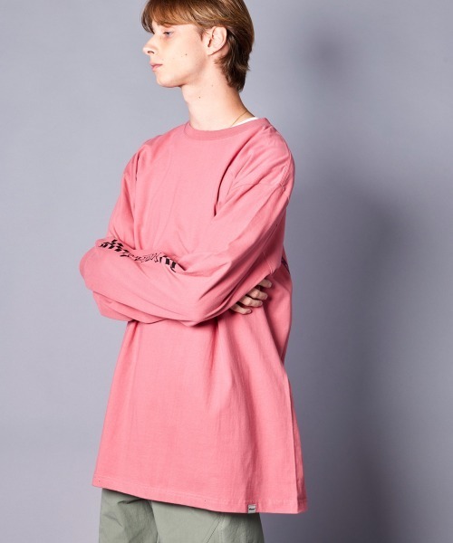 rehacer(レアセル)の「rehacer : Future Vision L/S CS / フューチャーヴィジョン ロングスリーブ カットソー(Tシャツ/カットソー・メンズ・ブラック/ホワイト/ピンク・SMALL/MEDIUM/LARGE/X-LARGE)」の8枚目の写真