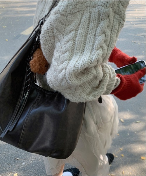 FREE STYLISTS（フリー スタイリスト）の「Y2K レトロシンプルホーボーバッグ（ショルダーバッグ・レディース・ブラウン/ブラック・FREE）」の22枚目の写真