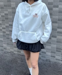 ワンポイントキャットデザインパーカー
