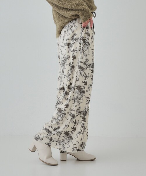 Cutie Blonde（キューティーブロンド）の「◆【あったか】裏フリース 柄アソートイージーパンツ（その他パンツ・レディース・ブラック/アイボリー系6/ブラック系/ブラウン系その他5・04/03/02/01）」の10枚目の写真