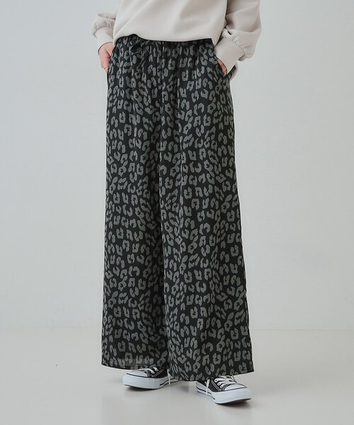 Cutie Blonde（キューティーブロンド）の「◆【あったか】裏フリース 柄アソートイージーパンツ（その他パンツ・レディース・ブラック/アイボリー系6/ブラック系/ブラウン系その他5・04/03/02/01）」の17枚目の写真