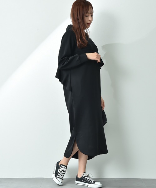 anana(アナナ)の「【anana】ダンボールフリルフーディーワンピース(ワンピース・レディース・ブラック/アイボリー/チャコールグレー・FREE)」の18枚目の写真