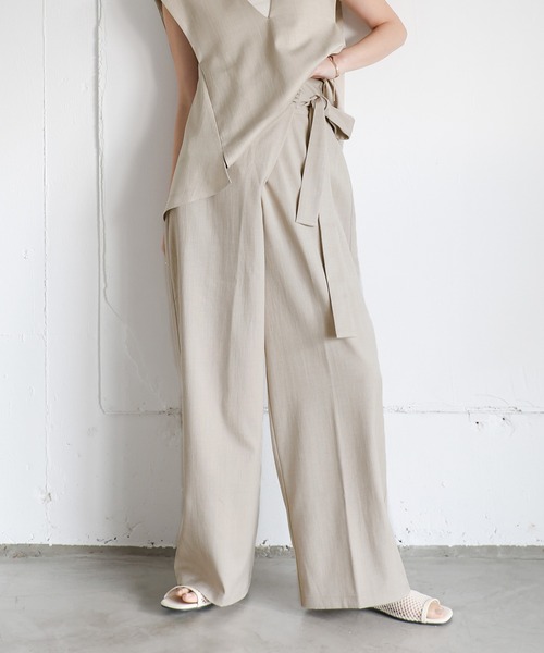 select MOCA Et(セレクトモカエト)の「【Et】Wrap Belt Wide Pants(スラックス・レディース・ライトブラウン/ブラック/ベージュ・LARGE/MEDIUM)」の1枚目の写真