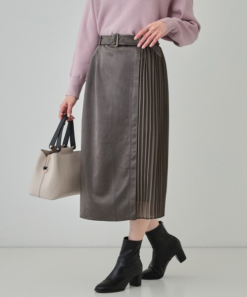 コードスカートサイドプリーツ アシンメトリーデザインのサイドプリーツスカート レディース