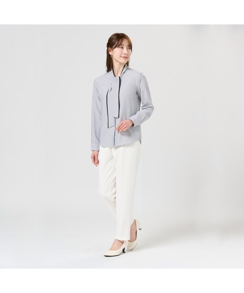 TOKYO SHIRTS（トウキョウシャツ）の「COFREX  配色ボウタイ レディース長袖シャツ（シャツ/ブラウス・レディース・グレー・M/L/LL/XL/S）」の2枚目の写真