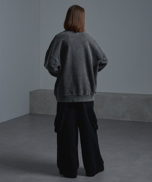 cussil(クシル)の「【cussil/クシル】ピグメントスノーウォッシュ加工フラワー刺繍スウェット(スウェット・メンズ・グレー/ブラック/ブラウン/スモークグレー・L/M/S/XS)」の11枚目の写真