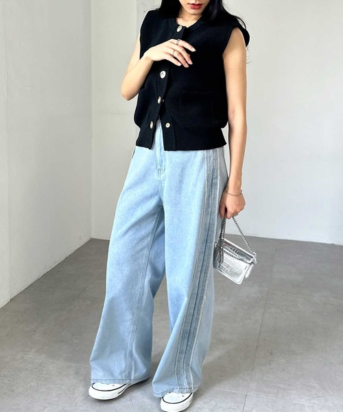 RANAN（ラナン）の「ニュアンスボタンノースリーブニットトップス（ベスト・レディース・ブラック/ホワイト/ブラウン/チャコール・LL/L/M）」の21枚目の写真