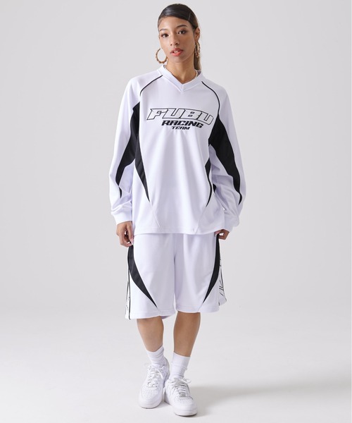 FUBU（ フブ）の「FUBU フブ ブランド ロゴ 刺繍 ワッペン Vネック 長袖 レーシングシャツ ゲームシャツ（Tシャツ/カットソー・メンズ・ホワイト/ブラック・M/L/XL/XXL）」の10枚目の写真