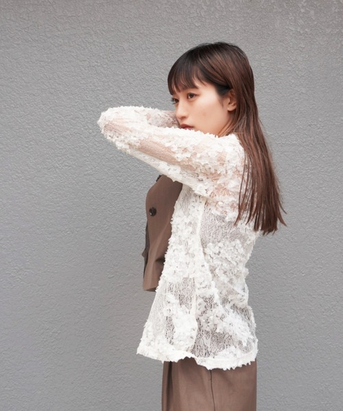 gossara（ゴサラ）の「接結レースえり付きBL（シャツ/ブラウス・レディース・アイボリー/ブラック・FREE）」の3枚目の写真