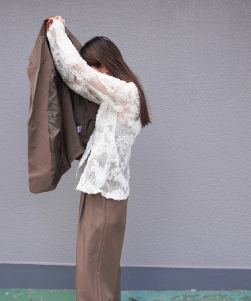 gossara（ゴサラ）の「接結レースえり付きBL（シャツ/ブラウス・レディース・アイボリー/ブラック・FREE）」の4枚目の写真