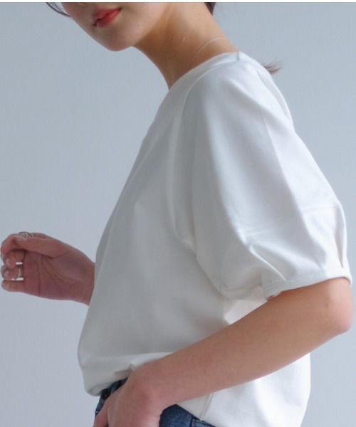 aquagarage(アクアガレージ)の「ボリューム袖カットソー(Tシャツ/カットソー・レディース・チャコール/グリーン/ブラック/オフホワイト・M)」の12枚目の写真