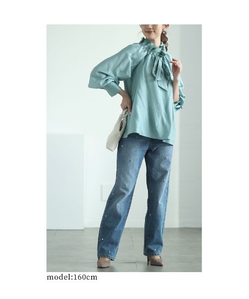 Sawa a la mode（サワアラモード）の「フリル襟ボウタイギャザーブラウス（シャツ/ブラウス・レディース・ネイビー/ホワイト/ライトグリーン・FREE）」の5枚目の写真