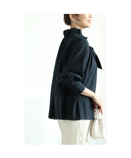 Sawa a la mode（サワアラモード）の「フリル襟ボウタイギャザーブラウス（シャツ/ブラウス・レディース・ネイビー/ホワイト/ライトグリーン・FREE）」の15枚目の写真