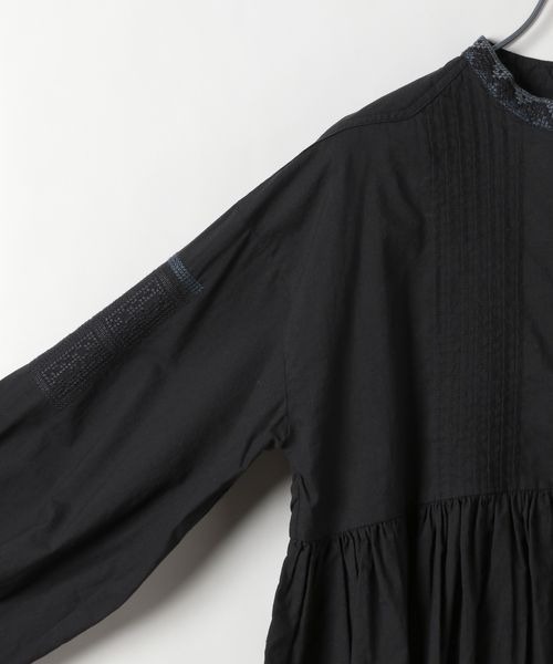 JEANASIS(ジーナシス)の「エンブロイダリーペプラムブラウス/328072(シャツ/ブラウス・レディース・ホワイト/ブラック・FREE)」の8枚目の写真