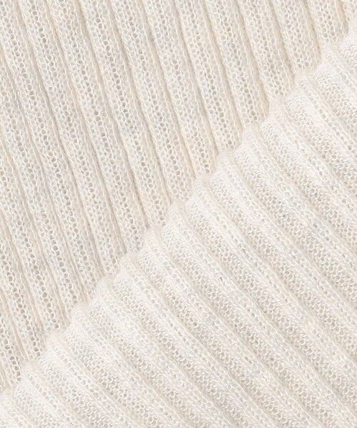 23区（ニジュウサンク）の「【洗える】シャイニーシアー リブ ニット（ニット/セーター・レディース・ブラック系/ライトグレー系/ベージュ系・38/40）」の4枚目の写真