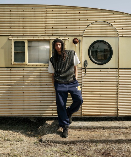 XLARGE(エクストララージ)の「CROCHET FLOWER KNIT HAT(ハット・メンズ・ホワイト/ブラック・ONE SIZE)」の19枚目の写真