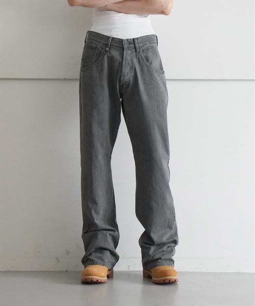 SOSHIOTSUKI(ソウシオオツキ)の「SOSHIOTSUKI THE FRONT LOWRISED DENIM PANT(デニムパンツ・メンズ・グレー・44)」の4枚目の写真