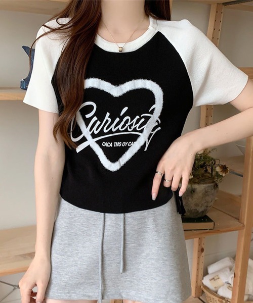 Lace Ladies(レースレディース)の「配色 ロゴプリント シャーリング ラグラン 半袖 Tシャツ(Tシャツ/カットソー・レディース・ブラック/グレー/ホワイト・FREE)」の6枚目の写真