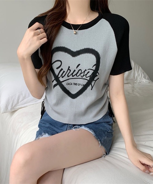 Lace Ladies(レースレディース)の「配色 ロゴプリント シャーリング ラグラン 半袖 Tシャツ(Tシャツ/カットソー・レディース・ブラック/グレー/ホワイト・FREE)」の12枚目の写真