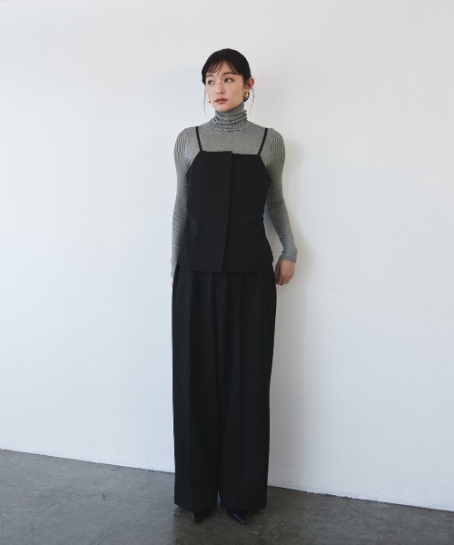 FMiBL(ファミル)の「タックワイドパンツ(スラックス・レディース・ブラック/ミント・FREE)」の3枚目の写真