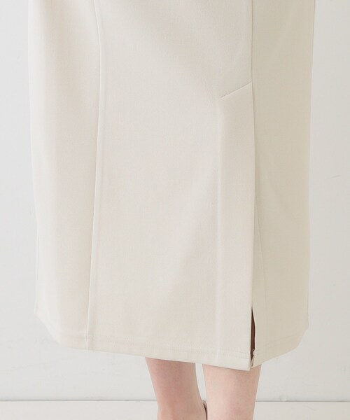 DRESKIP（ドレスキップ）の「【洗える】洗濯後しわになりにくい カットジョーゼット ナロースカート（スカート・レディース・ナチュラル/ブラック/チャコールグレー/ワインレッド/イエロー系その他・02/04/03/01）」の6枚目の写真