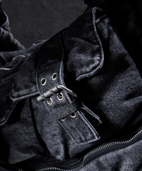 ADRER（アドラー）の「vintage denim shoulder bag / ヴィンテージデニムショルダーバッグ（ショルダーバッグ・メンズ・ブラック・FREE）」の6枚目の写真