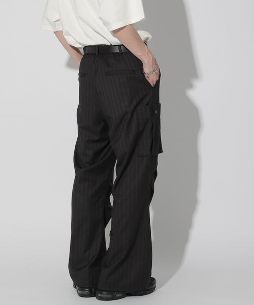 Anui（アニュイ）の「【UNISEX/2サイズ展開/SETUP対応】スリムカーゴパンツ（その他パンツ・レディース・グレー/ブラック・SMALL/MEDIUM）」の13枚目の写真