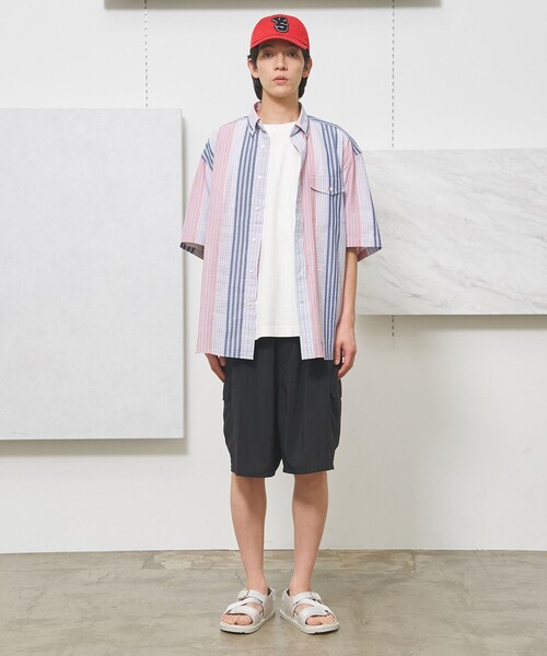 J.PRESS YORK STREET(ジェイプレスヨークストリート)の「【UNISEX】リネンライクイージーカーゴ ハーフパンツ(その他パンツ・メンズ・ブラック系/ブラウン系/ライトグリーン系/ライトグレー系・LARGE/SMALL)」の13枚目の写真