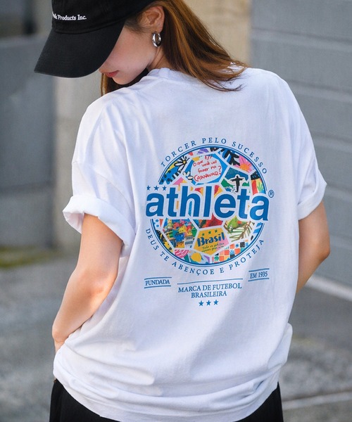 ATHLETA(アスレタ)の「【ZOZO限定・新柄追加】≪ATHLETA/アスレタ≫ブラジルのフットボールムードが映える大人のプリントTシャツ。ゆるっと体型カバーしながらレディースもメンズも着回せるサイズ対応(Tシャツ/カットソー・レディース・ブラック系1/オフホワイト/ブラック系2/ブラック系/ブラック/ホワイト系1/ホワイト系/ホワイト系2/ホワイト系3/ホワイト系4/ブラック系4/ブラック系3/ホワイト系5/ブラック系5/ブラック系6/ホワイト系6/ホワイト系7/ブラック系7/ホワイト系8/ブラック系8/ベージュ/ブルー/グリーン/イエロー系その他/ネイビー/ブラック系その他/ベージュ系その他/ブラック系その他2/イエロー/ホワイト系その他/スミクロ/チャコールグレー/ブルー系その他/ホワイト系その他2/マスタード/ネイビー系/グリーン系その他/イエロー系/ホワイト系9/ブラック系9・L/M/S)」の12枚目の写真