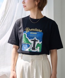 ATHLETA（アスレタ）の「【ZOZO限定・新柄追加】≪ATHLETA/アスレタ≫ブラジルのフットボールムードが映える大人のプリントTシャツ。ゆるっと体型カバーしながらレディースもメンズも着回せるサイズ対応（Tシャツ/カットソー）」